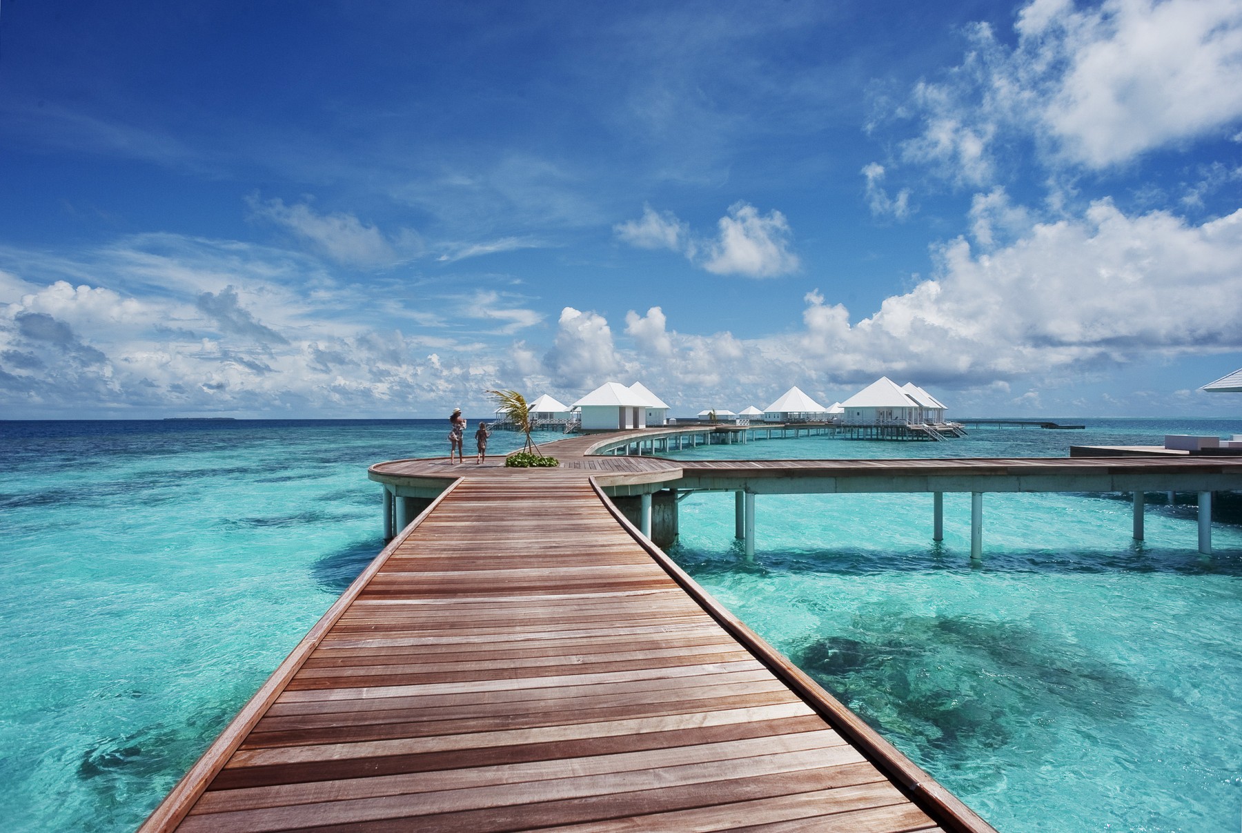 Diamonds Thudufushi Maldives Resort & Spa